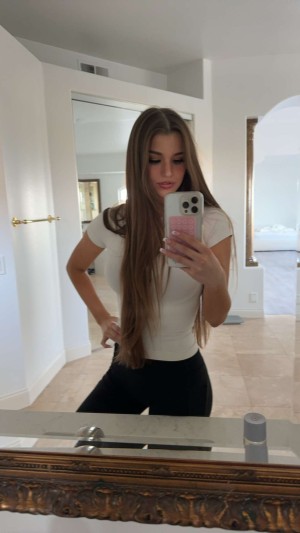 Brooke Monk Photo #303