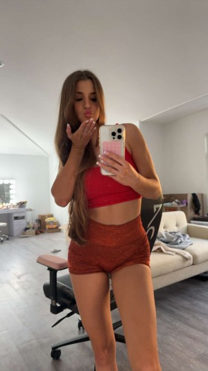 Brooke Monk Photo #331