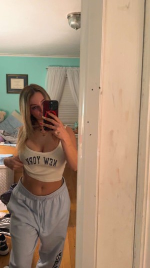 Kaitlyn Krems Photo #125