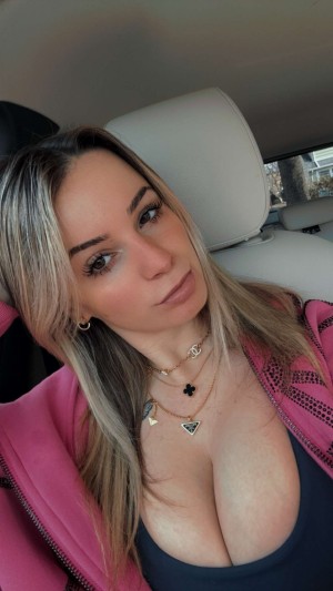 Kaitlyn Krems Photo #177