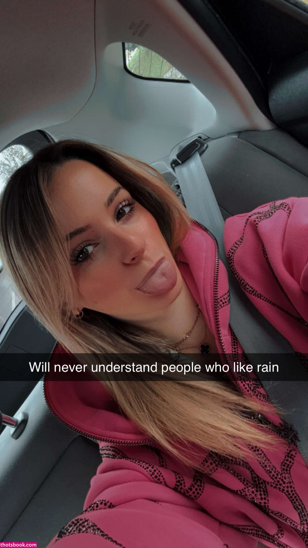 Kaitlyn Krems Photo #209