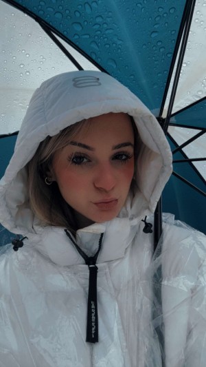 Kaitlyn Krems Photo #228