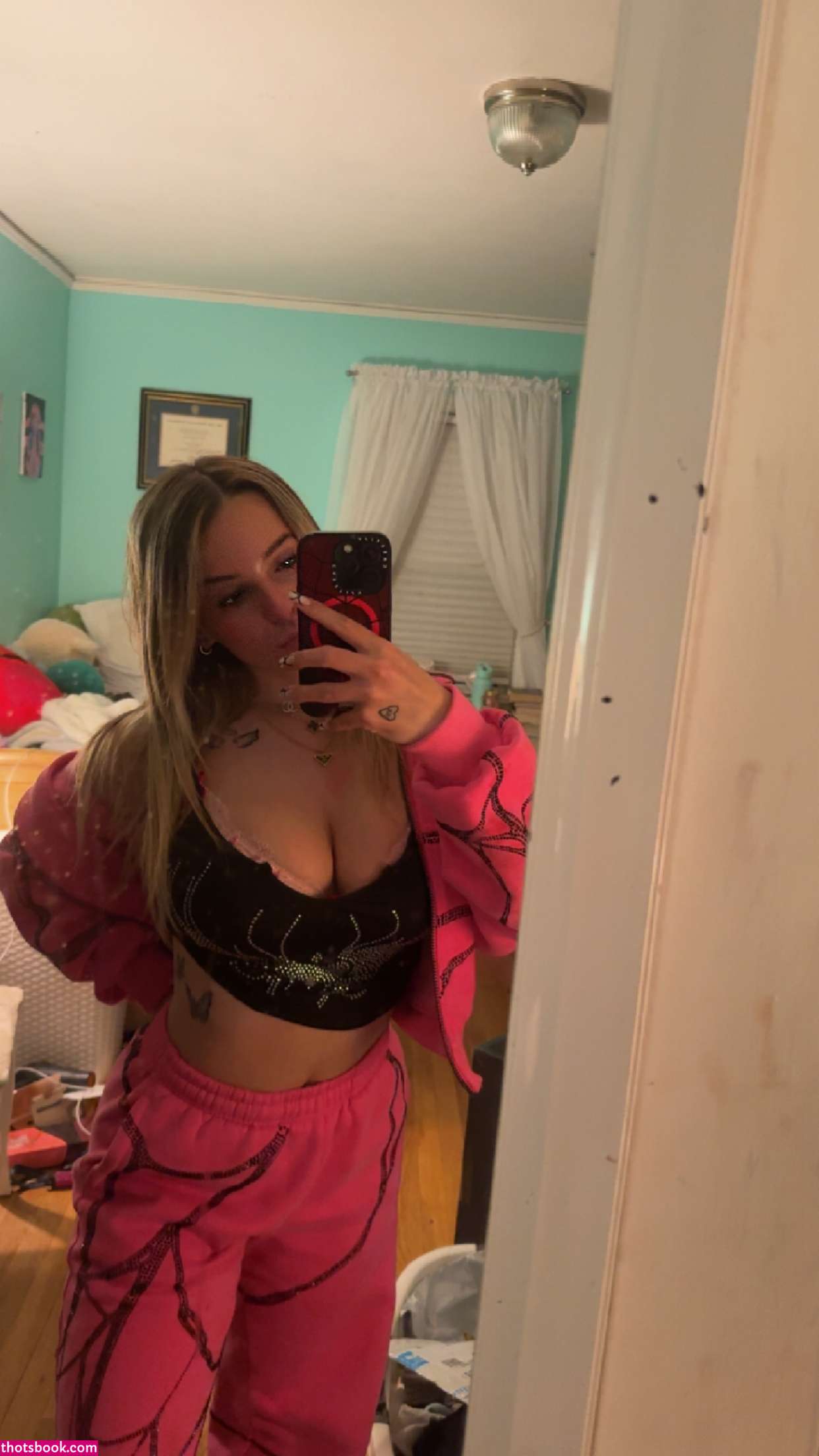 Kaitlyn Krems Photo #286