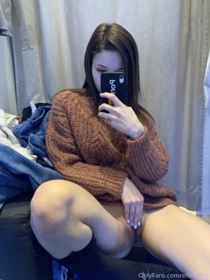 Ellie Leen Photo #426