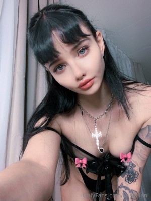 Kristy Lani Photo #190