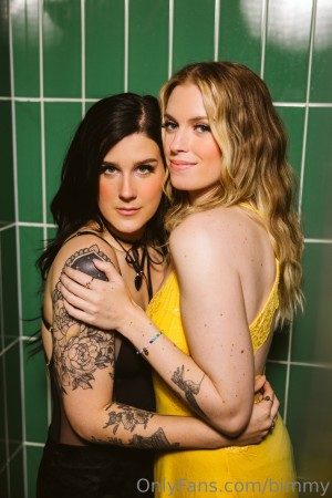 Barbara Dunkelman Photo #255