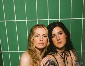 Barbara Dunkelman Photo #256