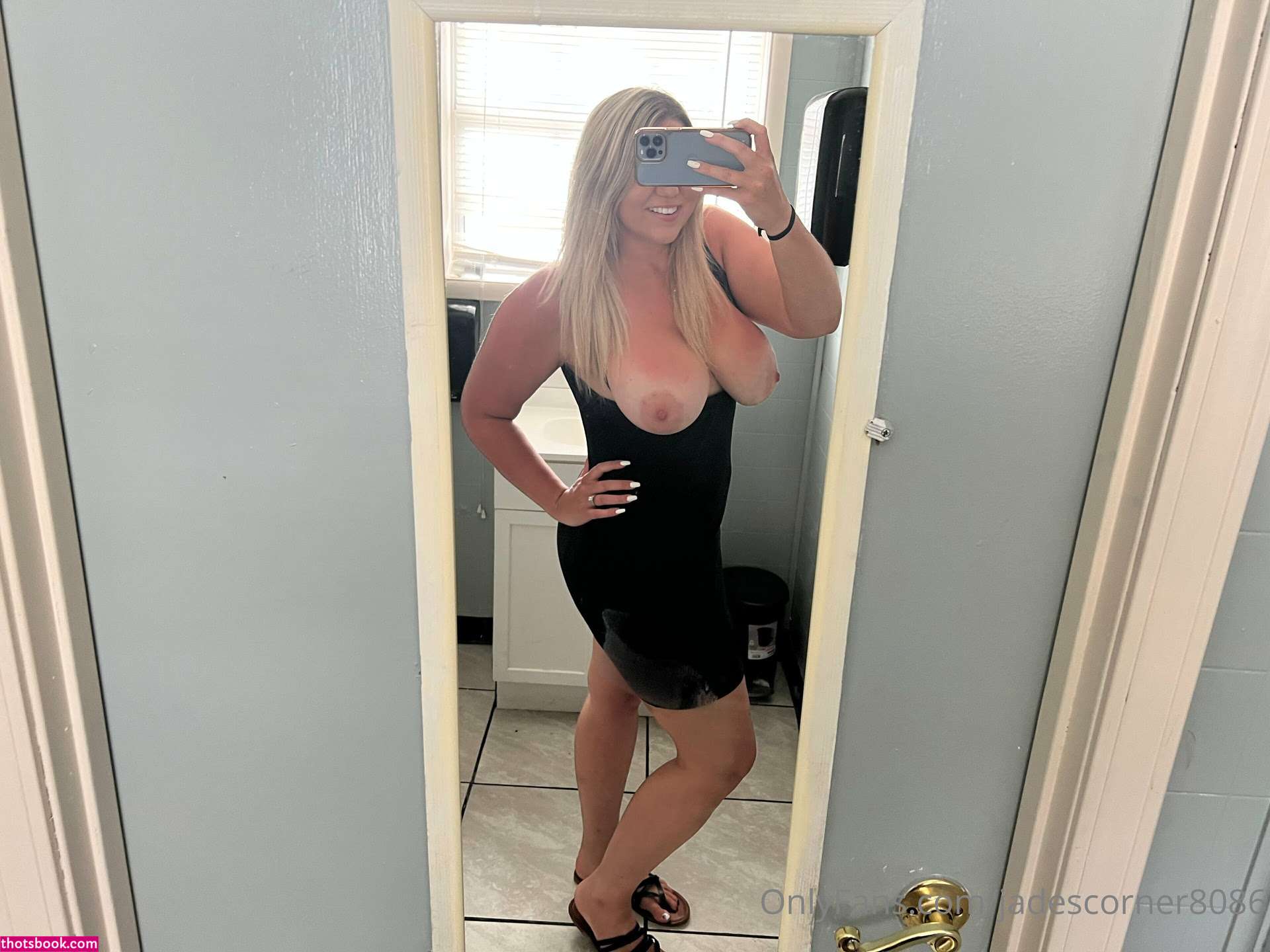 Jadescorner8086 Photo #72