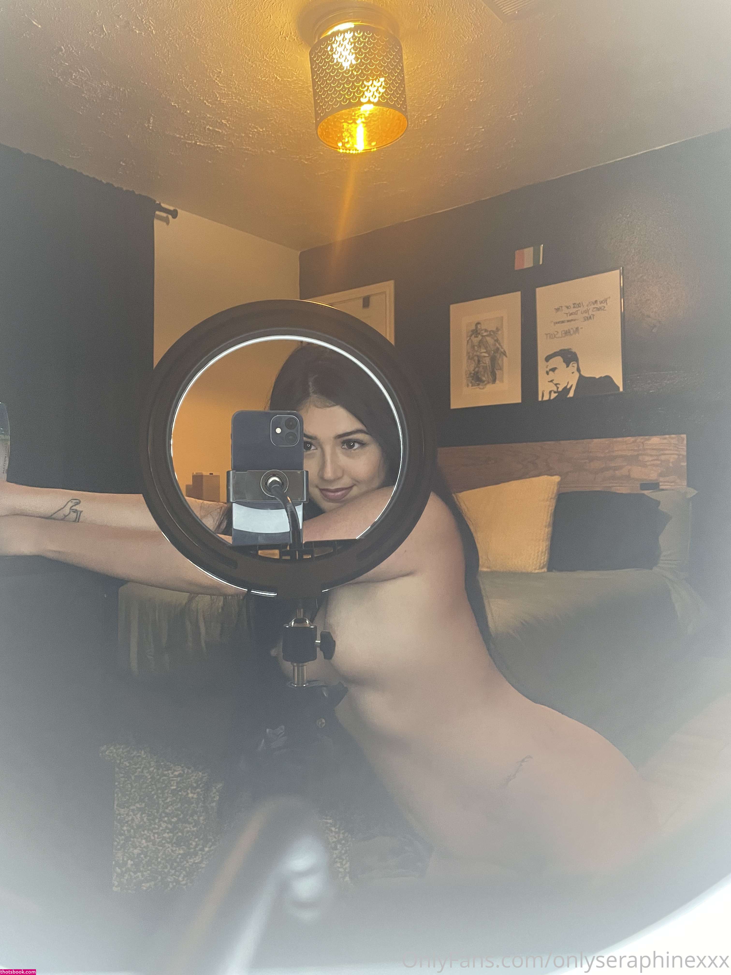 onlyseraphinexxx Photo #97