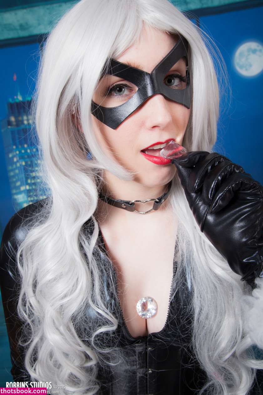 Microkitty Photo #244