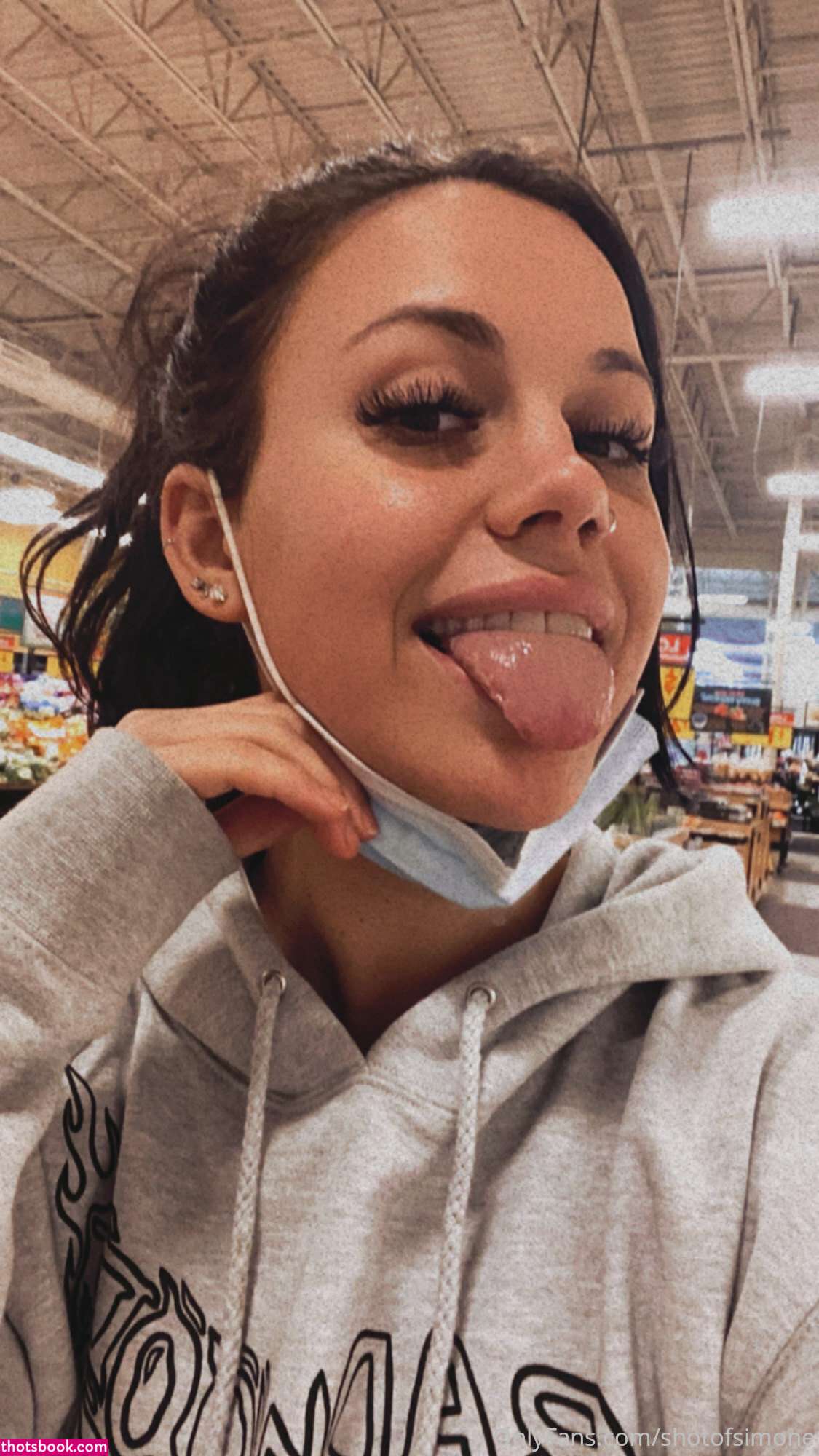 Shotsofsimone Photo #10