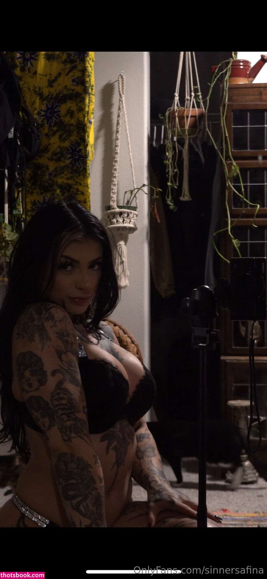 sinnersafina Photo #61