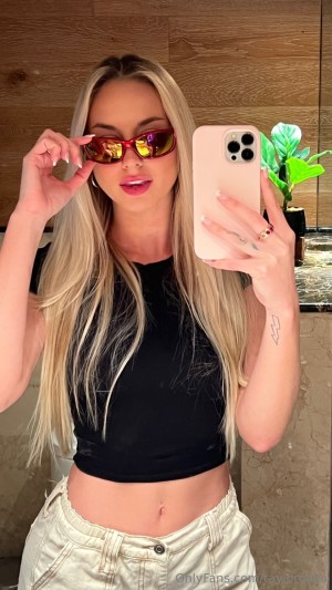 Taylor Gallo Photo #200