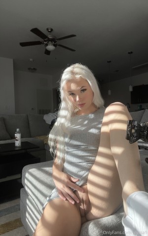 Alyssa Devyn Photo #26