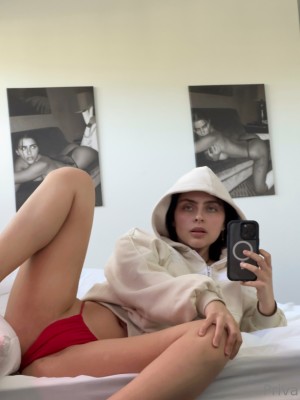 Lauren Hamden Photo #154