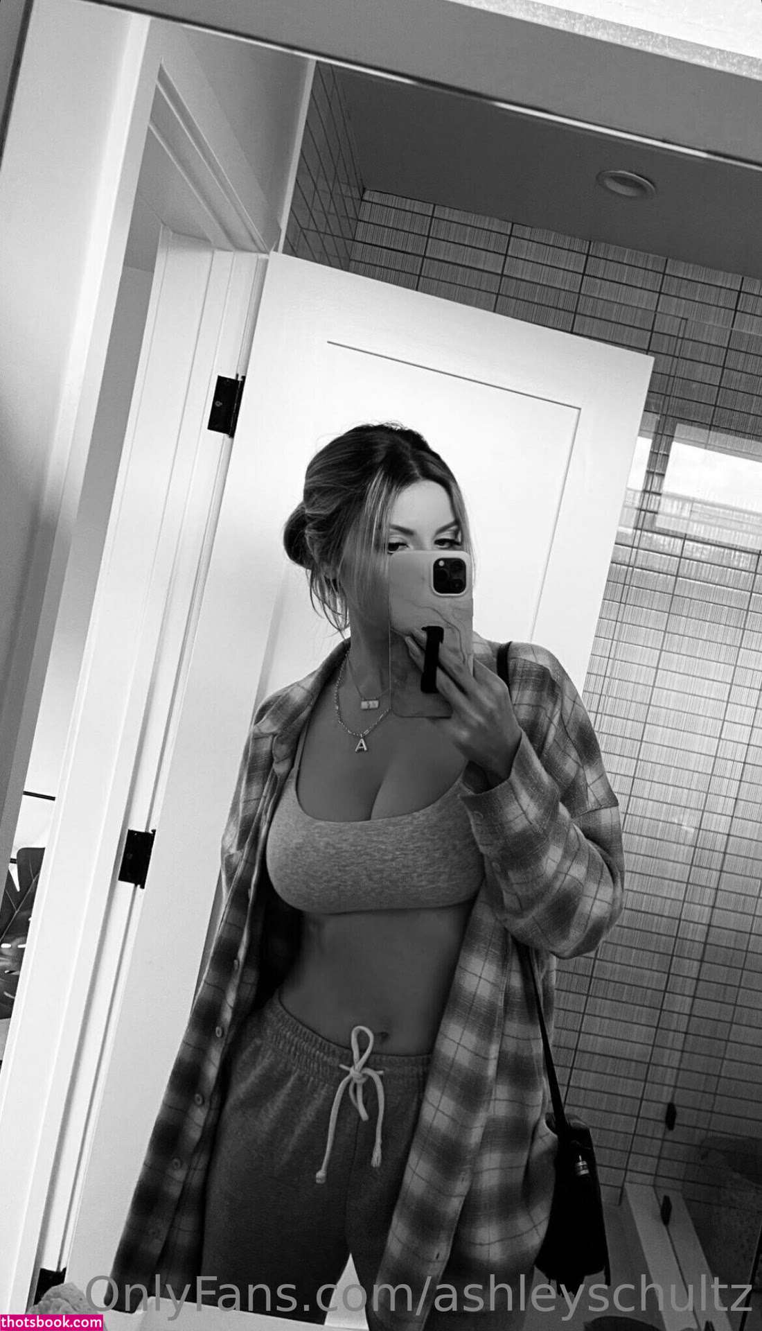 Ashley Schultz Photo #233