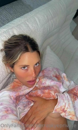 Sierra Skye Photo #40