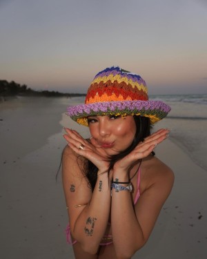 Lara Fraser Photo #14