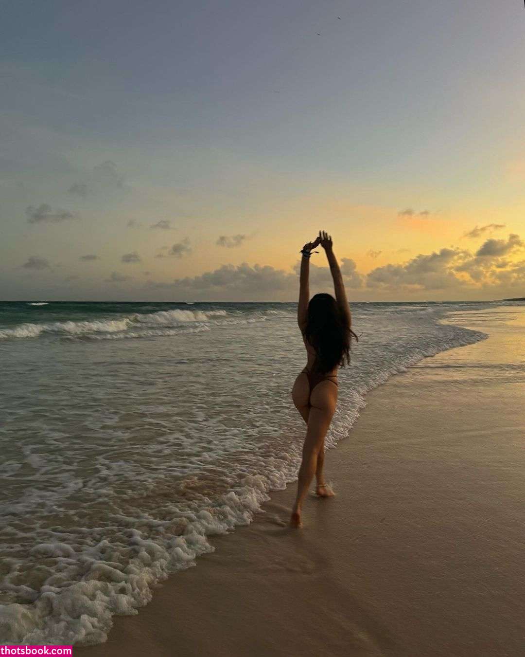 Lara Fraser Photo #17