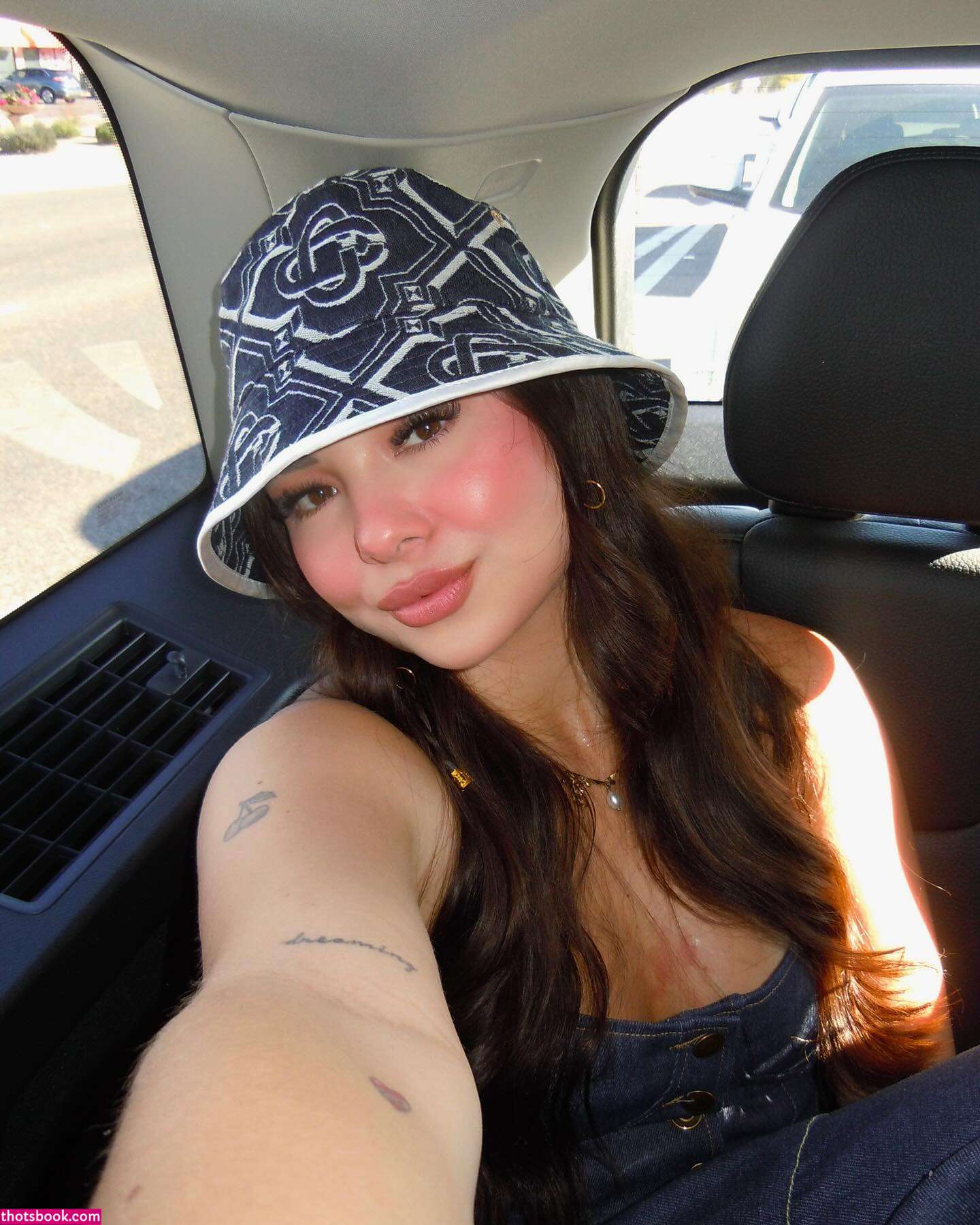 Lara Fraser Photo #22