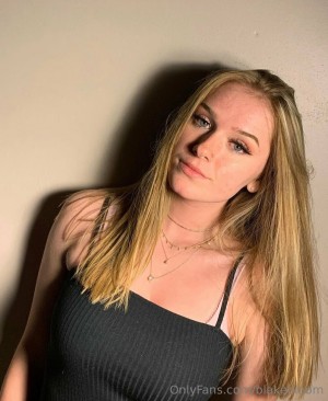 blakebloom Photo #24