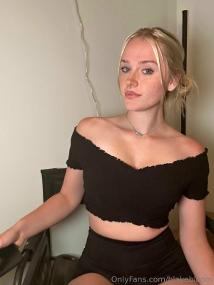 blakebloom Photo #33