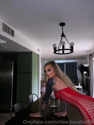 Chloe Houston Photo #17