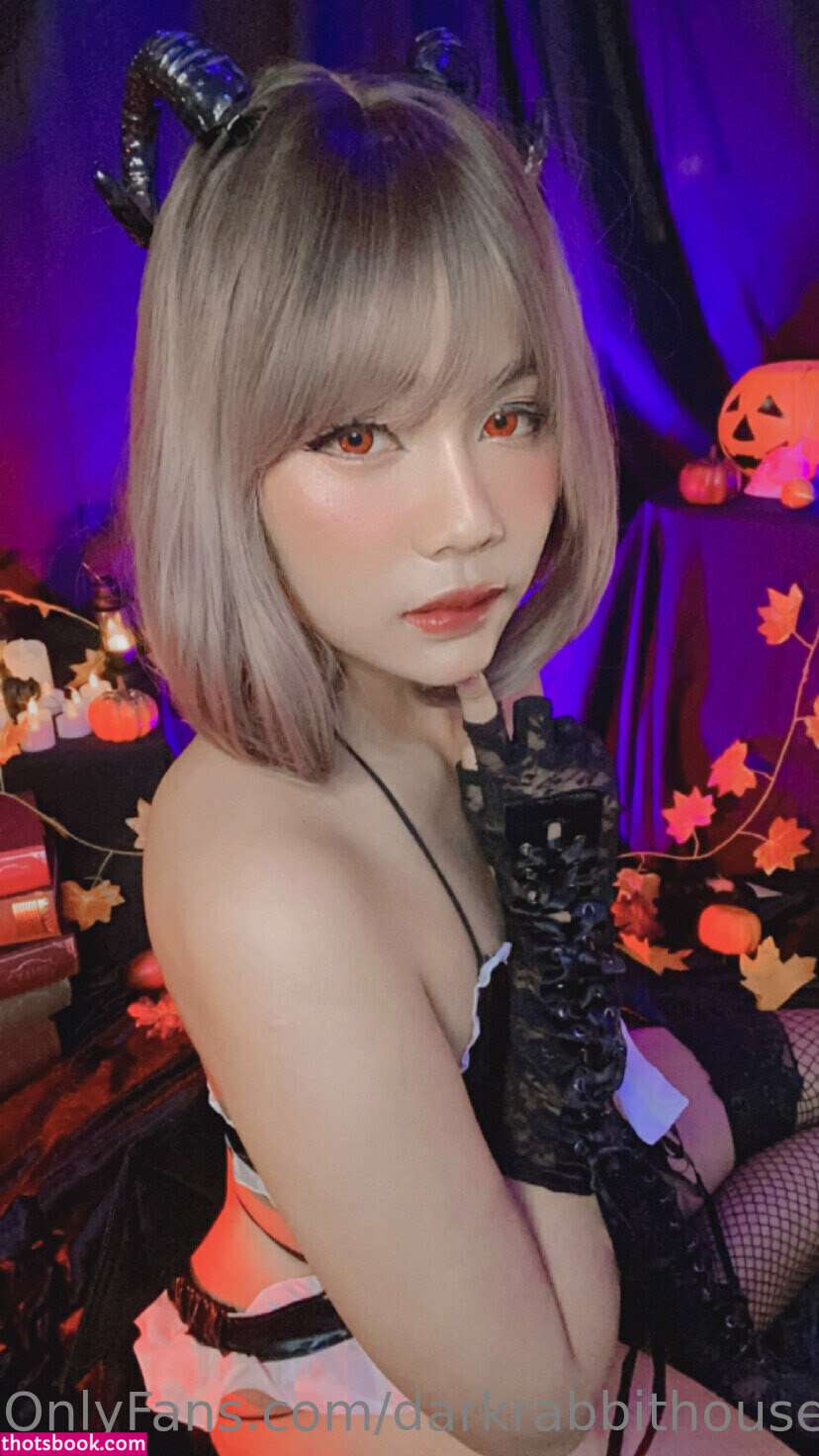 Hunny Bunnyz Photo #8