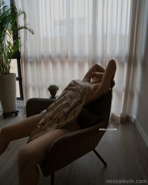 Nessa Levin Photo #5