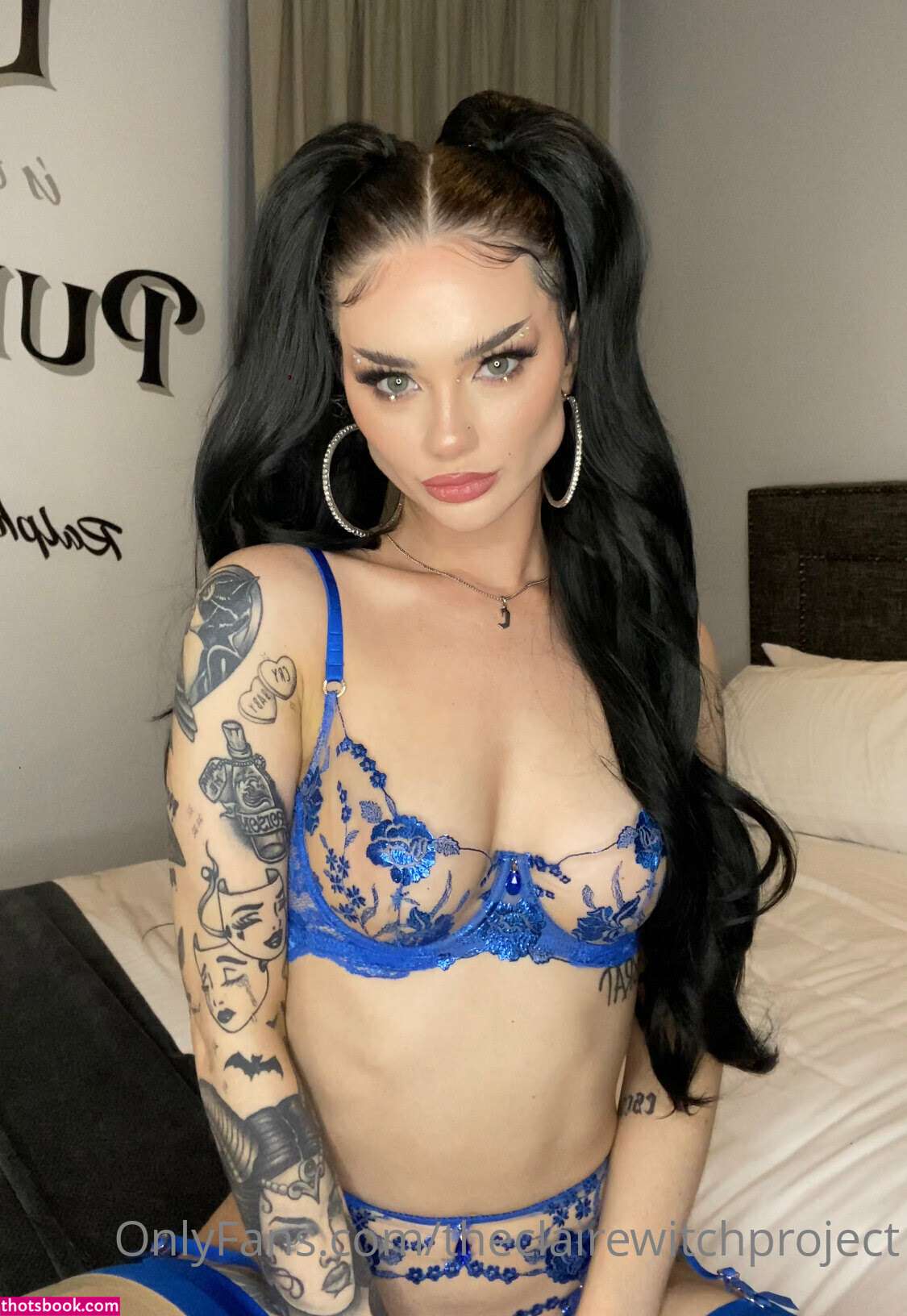 Clara Fable Photo #2