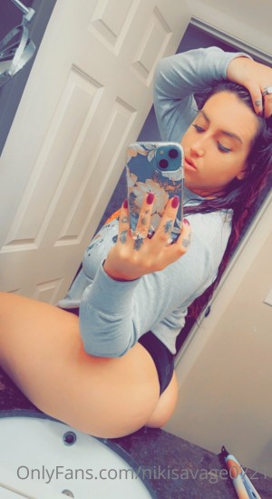 Nikisavage0721 Photo #14