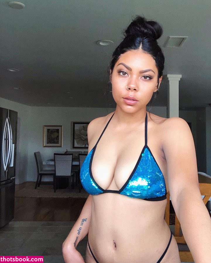 aly8008cat Photo #31