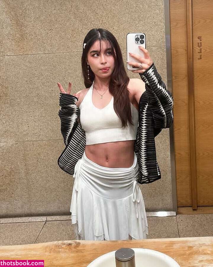 imnamipeaches Photo #2