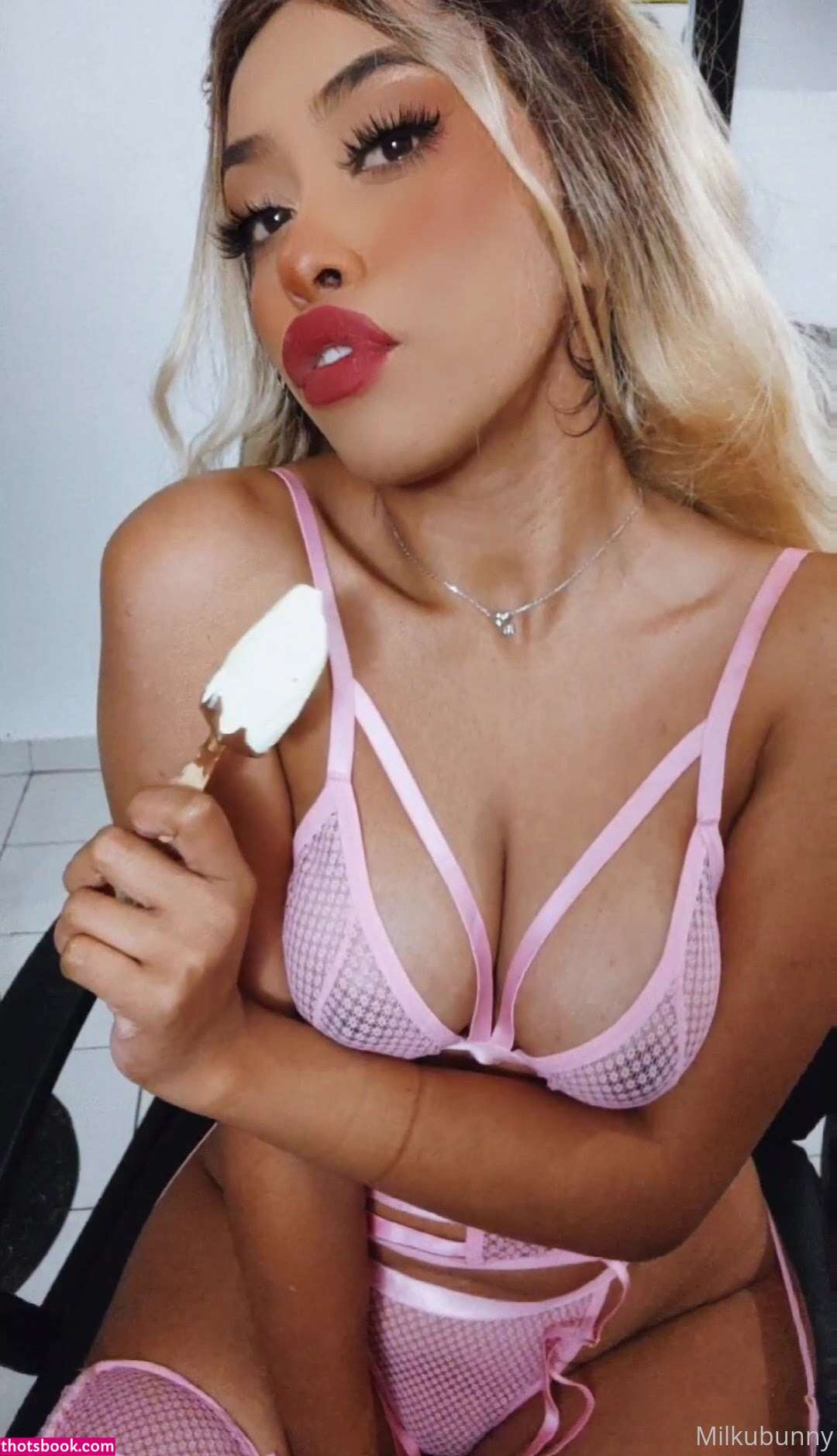 Milkubunny Photo #24