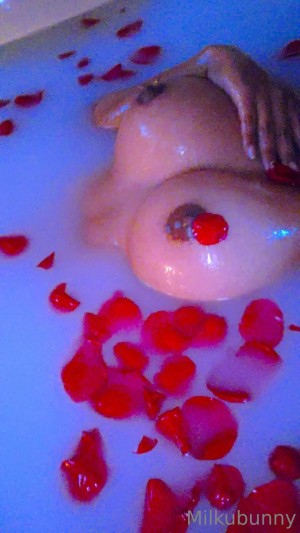 Milkubunny Photo #31