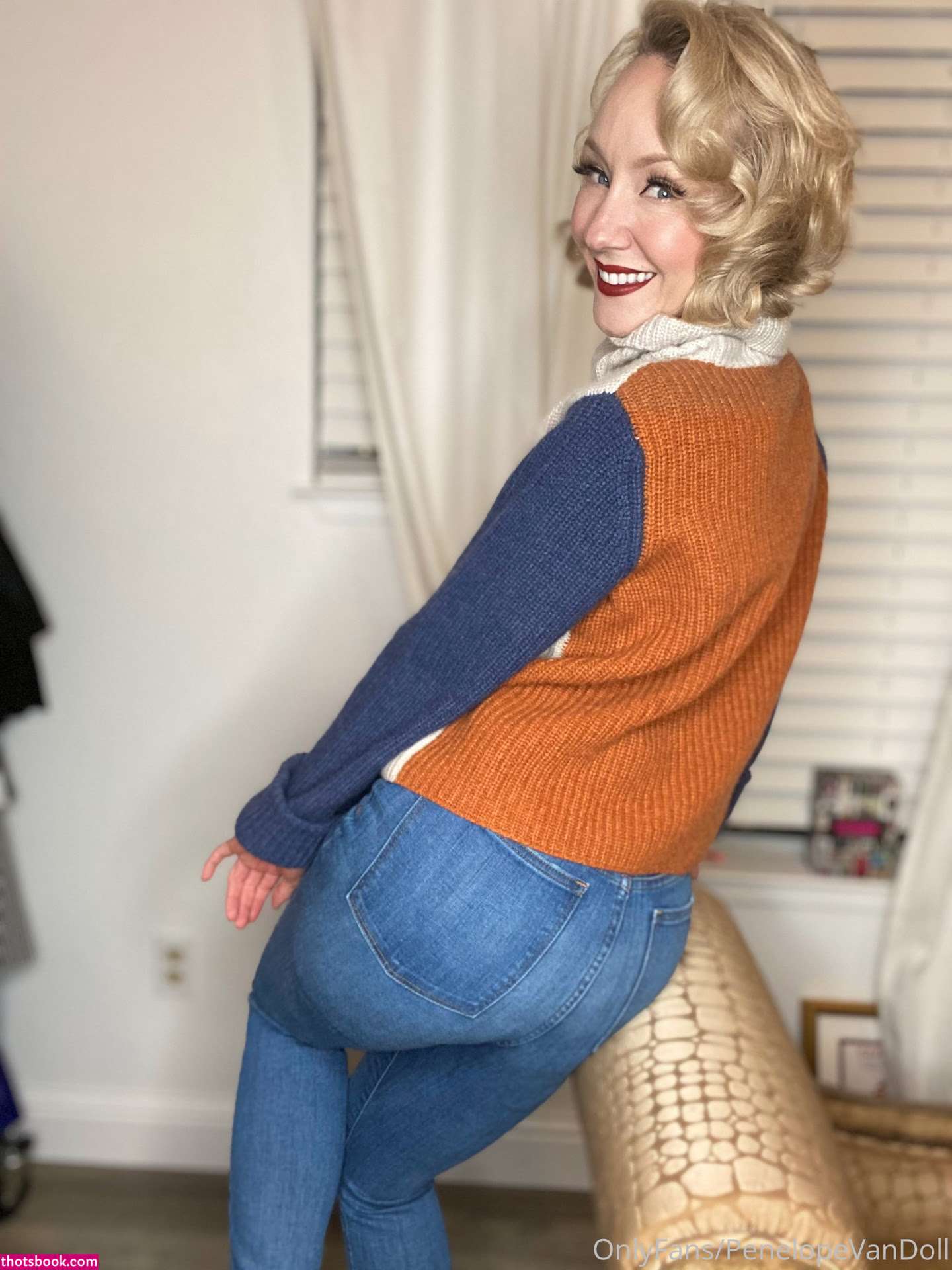 Penelopevandoll Photo #9