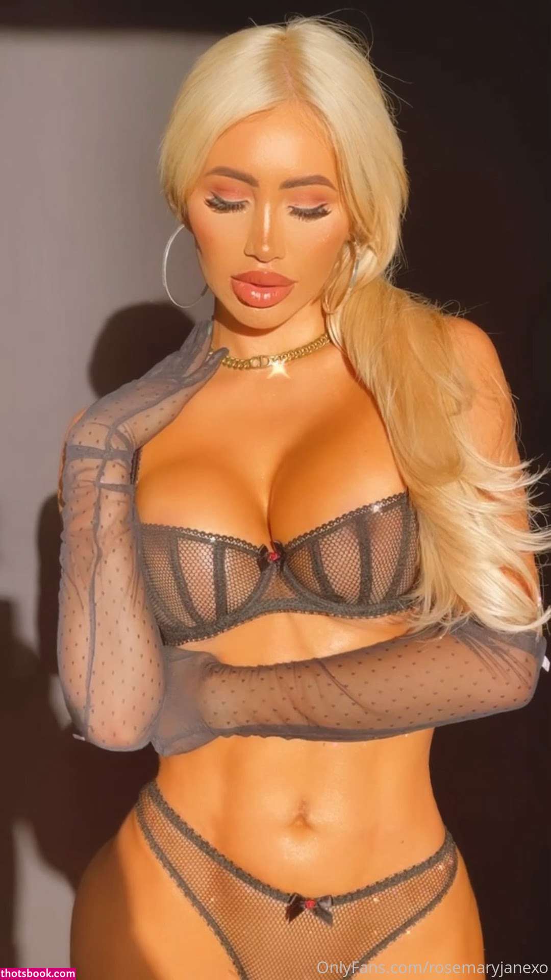 rosemaryjaneofficial Photo #34