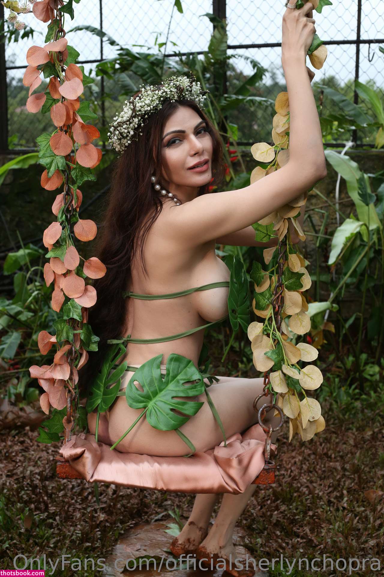 Sherlyn Chopra Photo #21