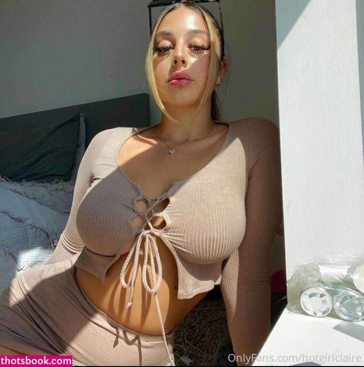 Submissive Skylar Photo #24