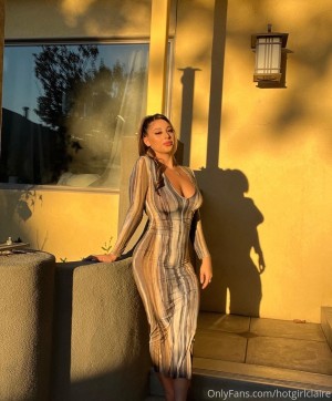 Submissive Skylar Photo #25