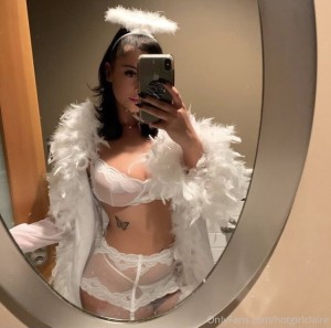 Submissive Skylar Photo #38