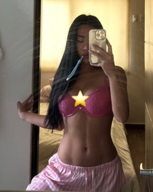 Susi Cruz Photo #35
