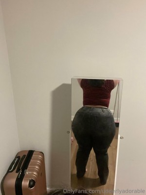 Udderlyadorable Photo #20