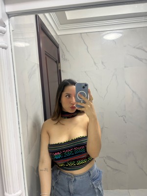 Anali Guajardo Photo #1