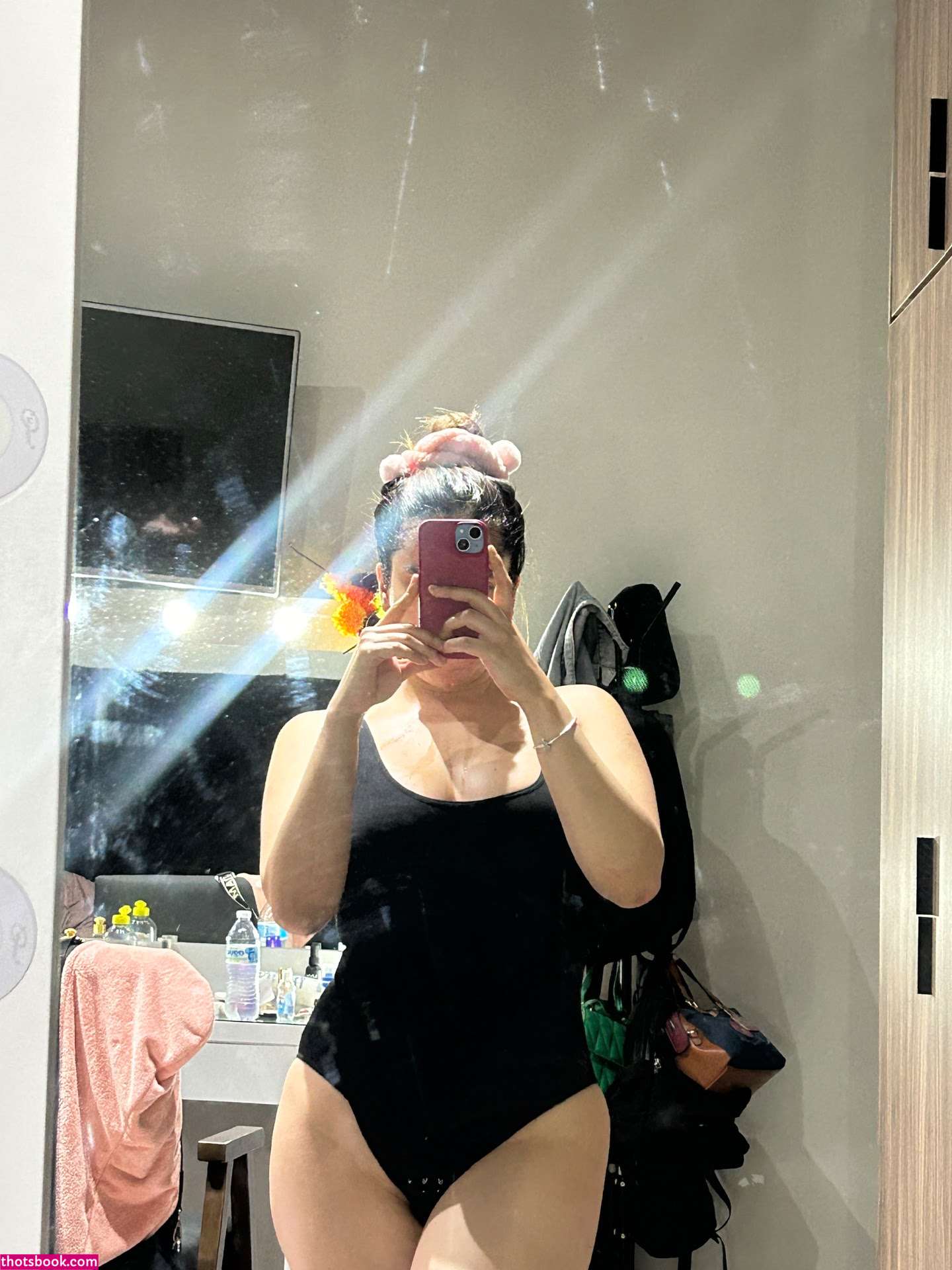 Anali Guajardo Photo #10