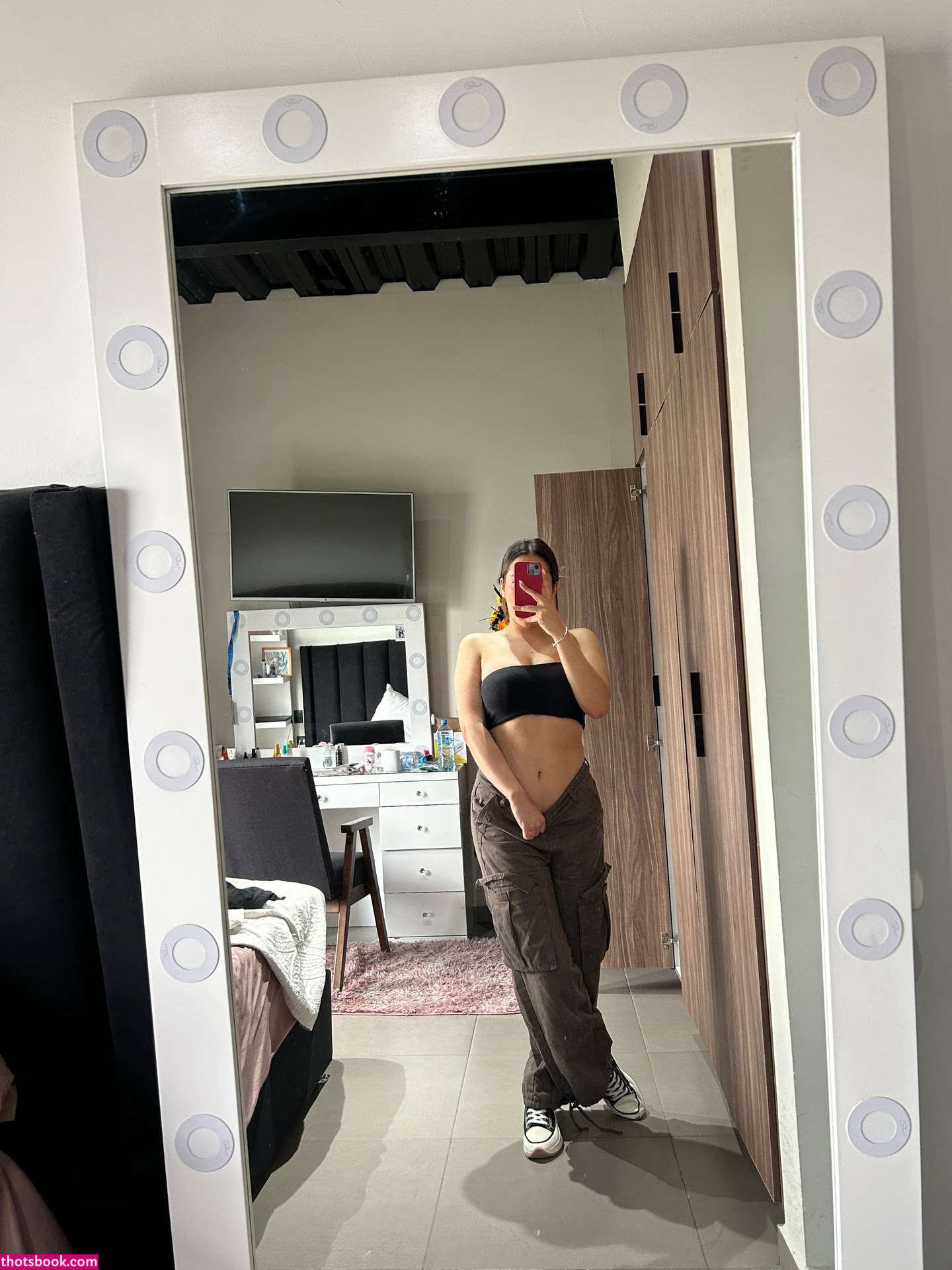 Anali Guajardo Photo #11