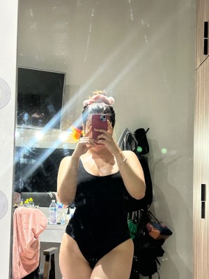 Anali Guajardo Photo #10