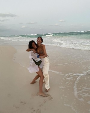 Anelia Moor Photo #5