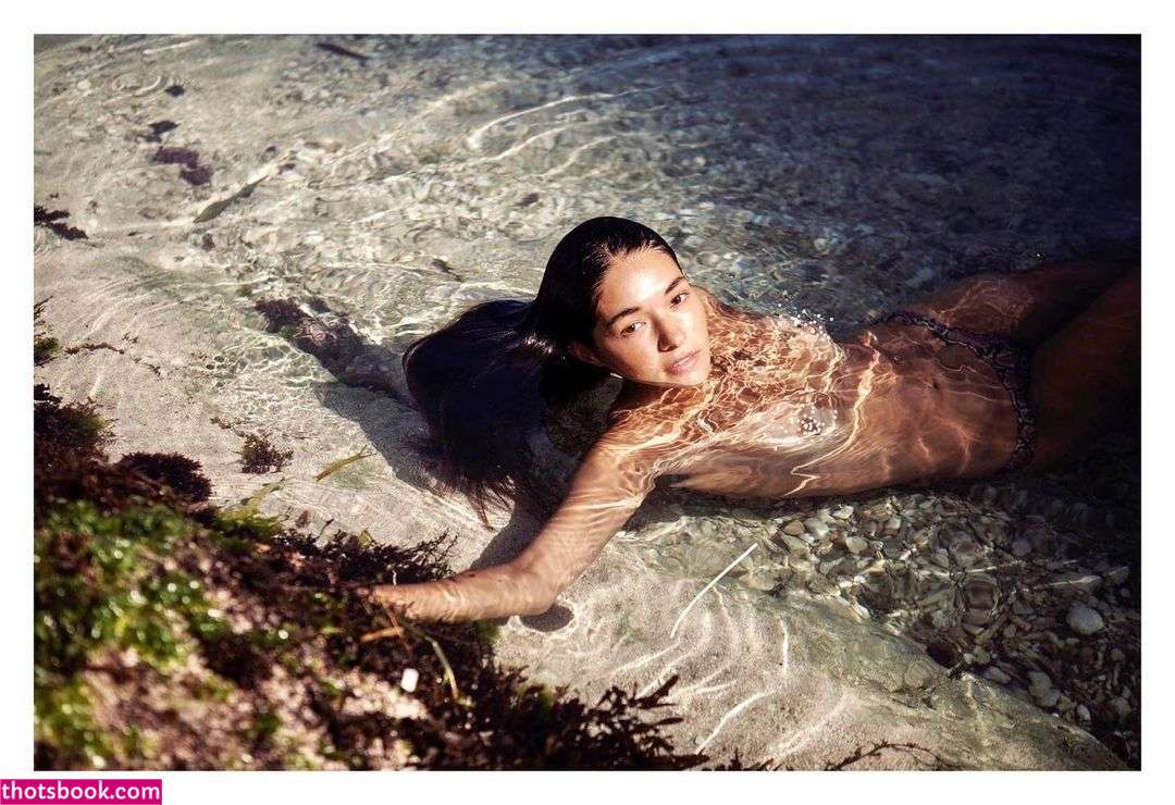 Anelia Moor Photo #19