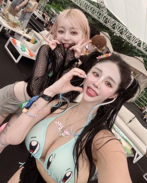 Luda Glamorous Photo #2